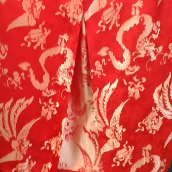 Holden dragon cheongsam - Picture 4 of 4